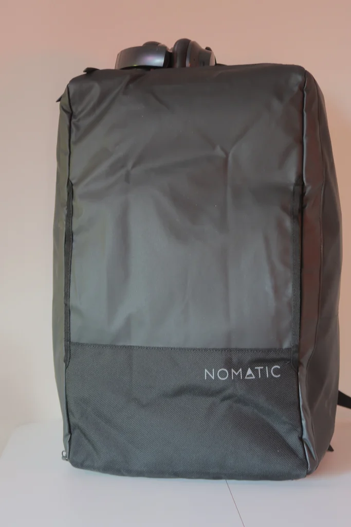 Nomatic Travel Bag REVIEW! (40L) The Most Functional Travel Bag!?
